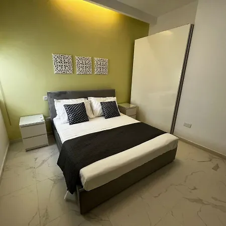Apartman Penthouse *