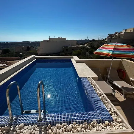 Penthouse * Il-Pergla